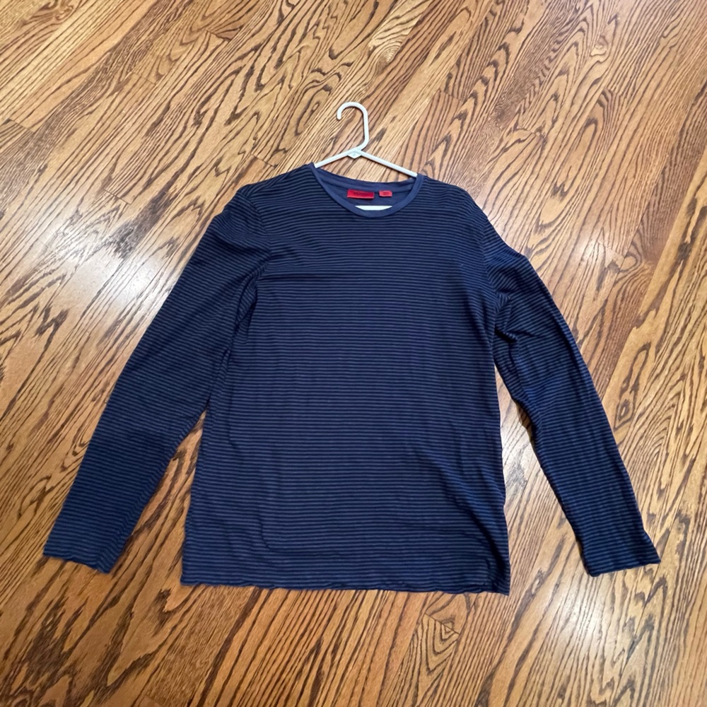 Hugo Boss men’s long sleeve stripe t-shirt - size L